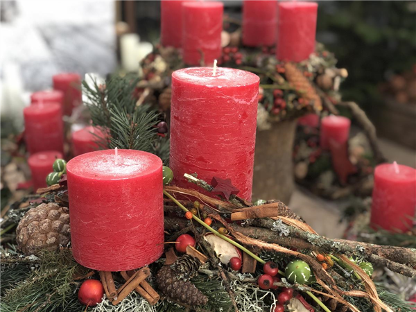 Floristik-Weihnachten.jpg